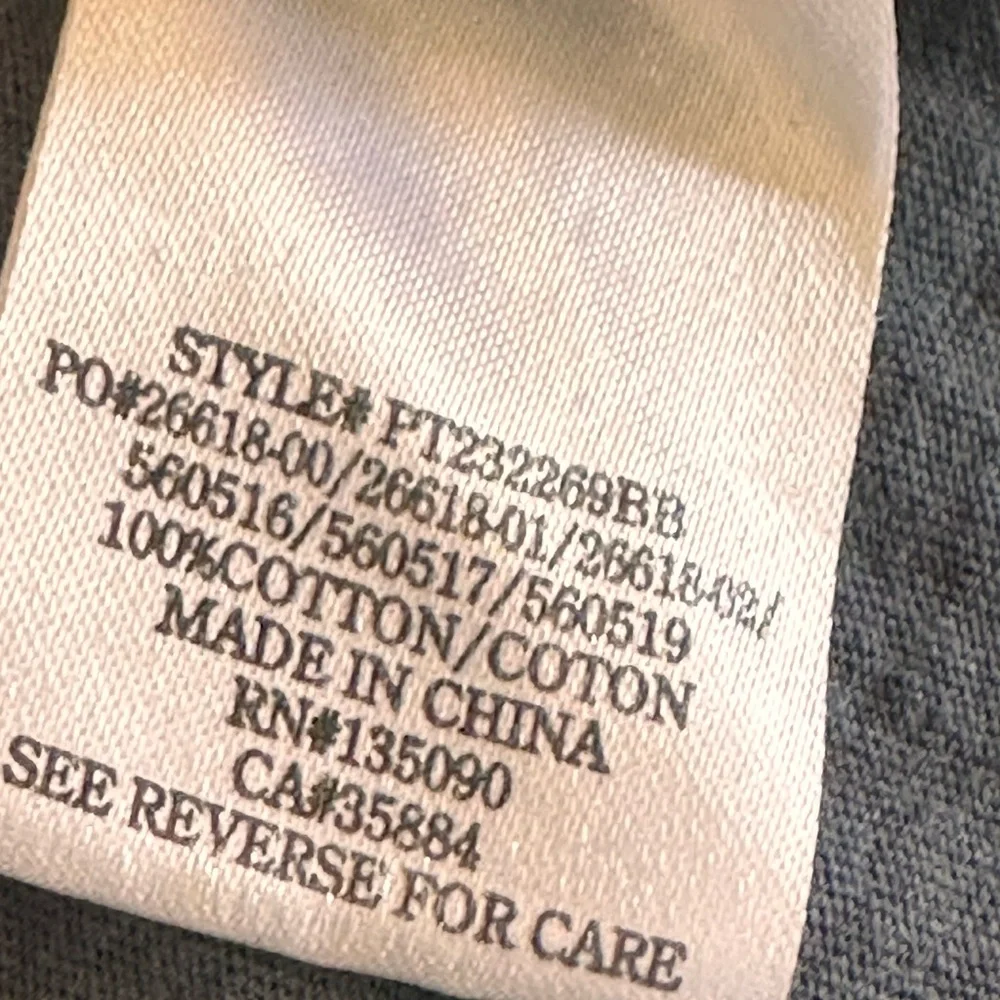 White Crow Cold Shoulder Tee Size L | Boot Barn American Made Graphic Top - Picture 4 of 8